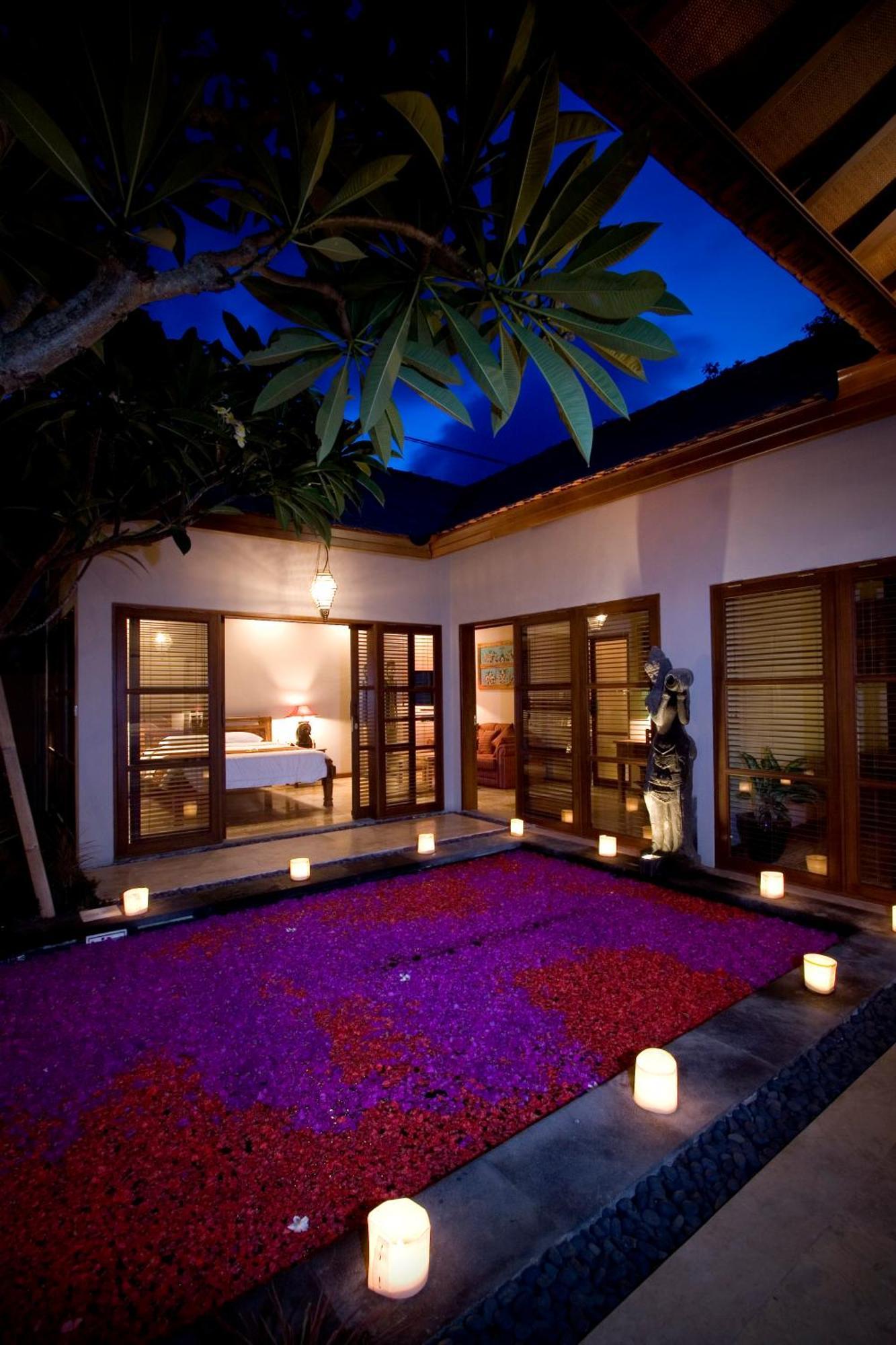 Ajanta Villa *